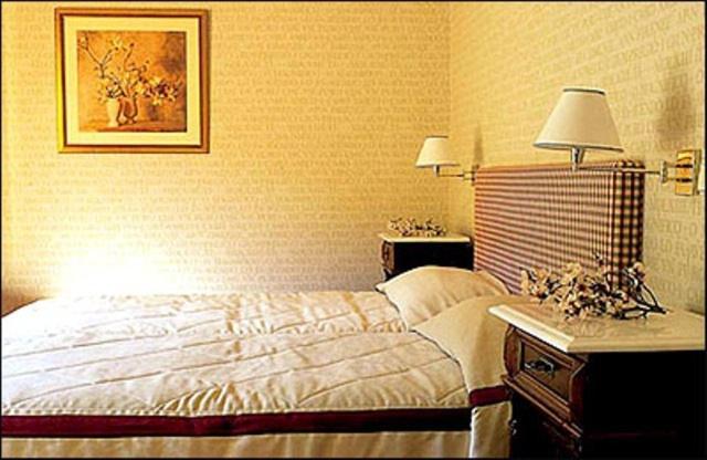 Rocabella Hellinikon Country Hotel Luaran gambar