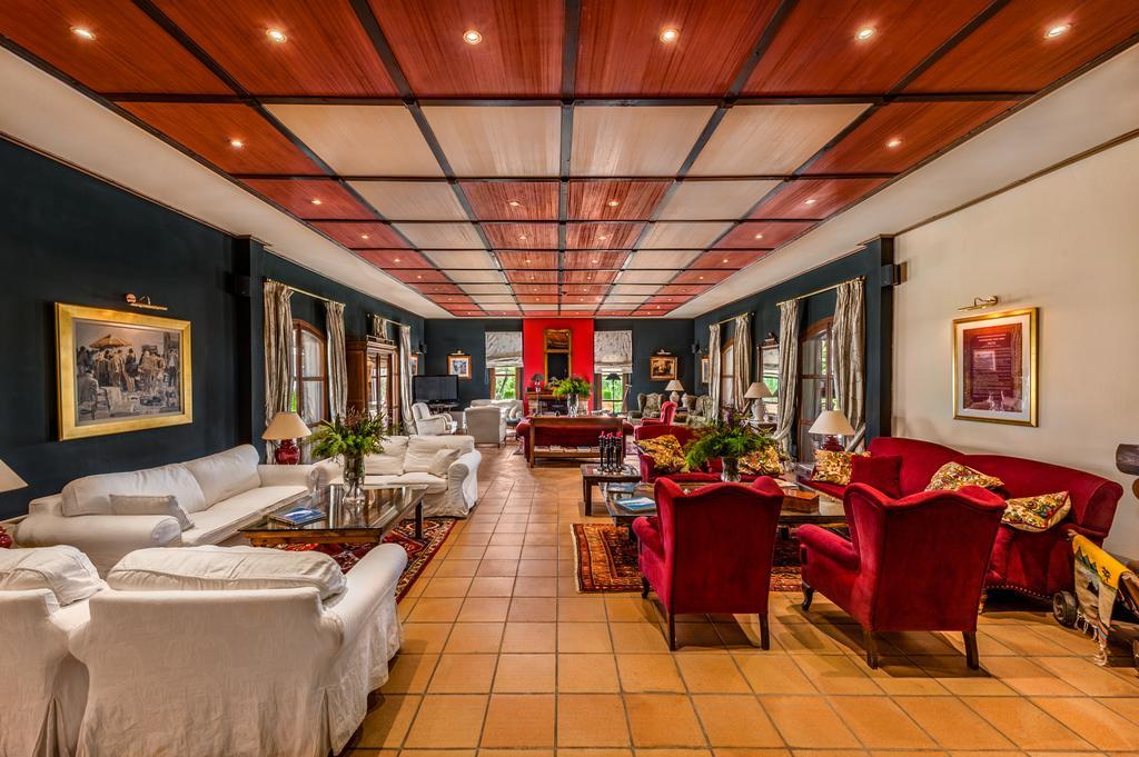 Rocabella Hellinikon Country Hotel Luaran gambar